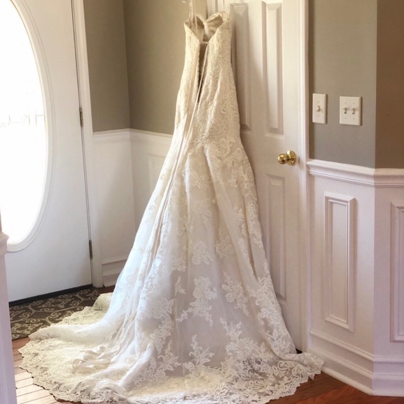 Fit and flare style with a strapless, sweetheart. rhinestone belt included. NWT - Picture 3 of 4